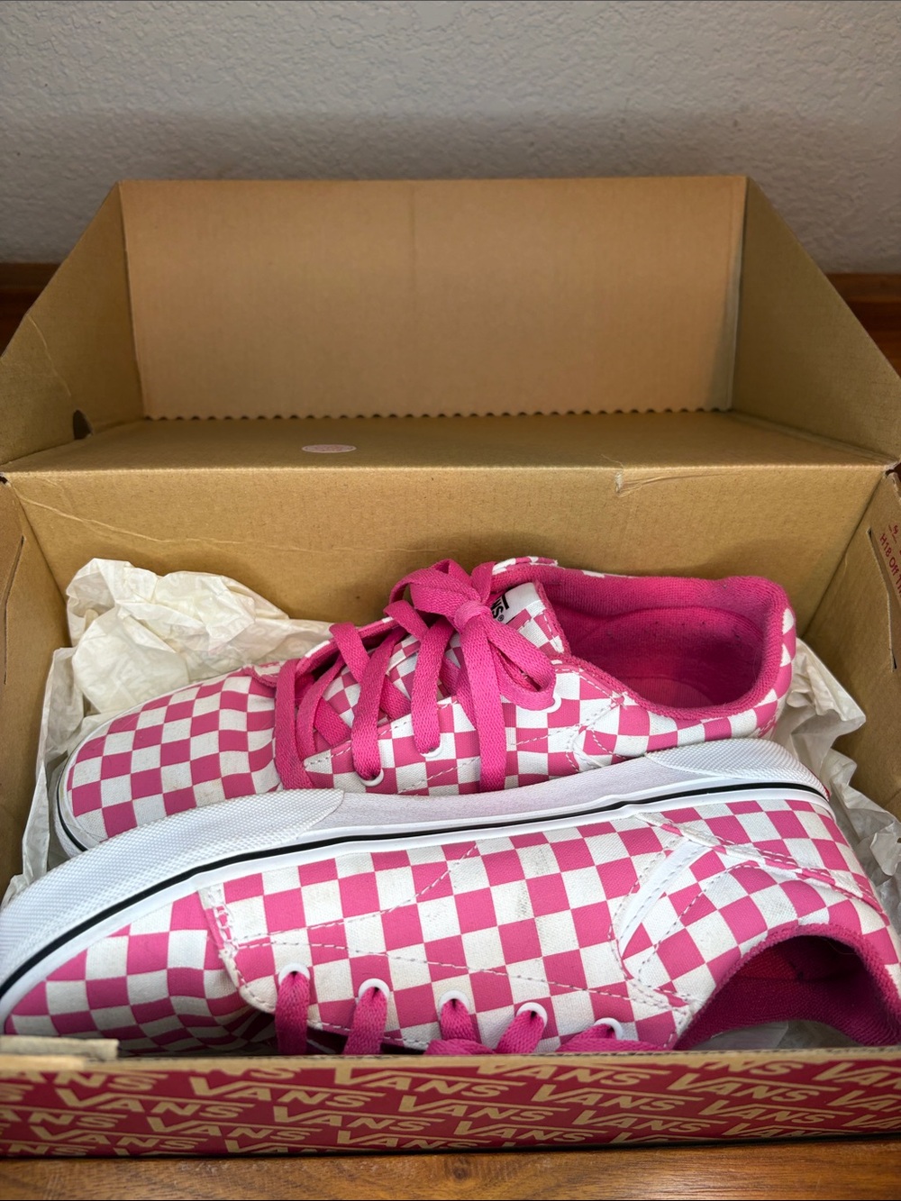 Vans Kids Checkerboard Low Top Sneakers - Pink and White